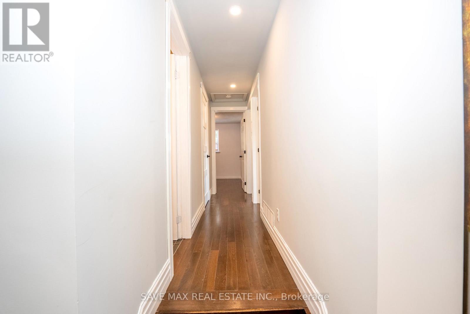 93 Archdekin Drive, Brampton, Ontario  L6V 1Y8 - Photo 21 - W12401651