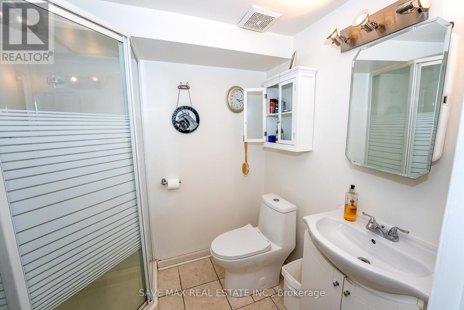 93 Archdekin Drive, Brampton, Ontario  L6V 1Y8 - Photo 34 - W12401651