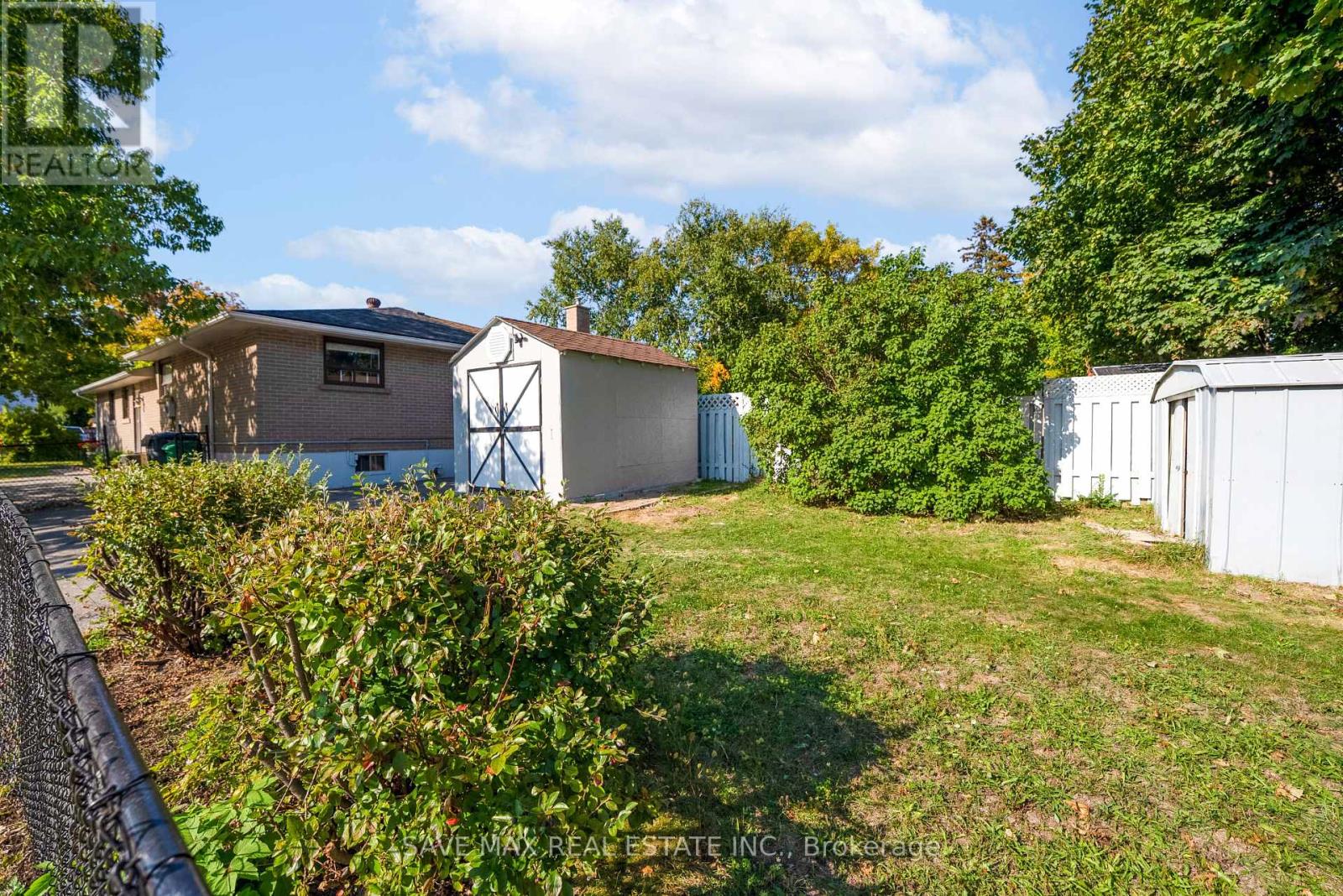 93 Archdekin Drive, Brampton, Ontario  L6V 1Y8 - Photo 43 - W12401651