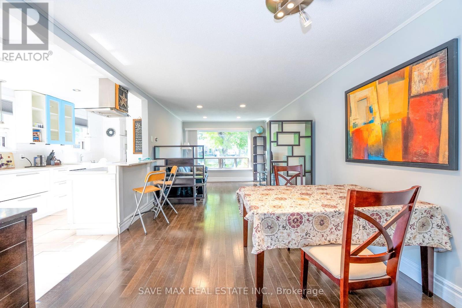93 Archdekin Drive, Brampton, Ontario  L6V 1Y8 - Photo 7 - W12401651