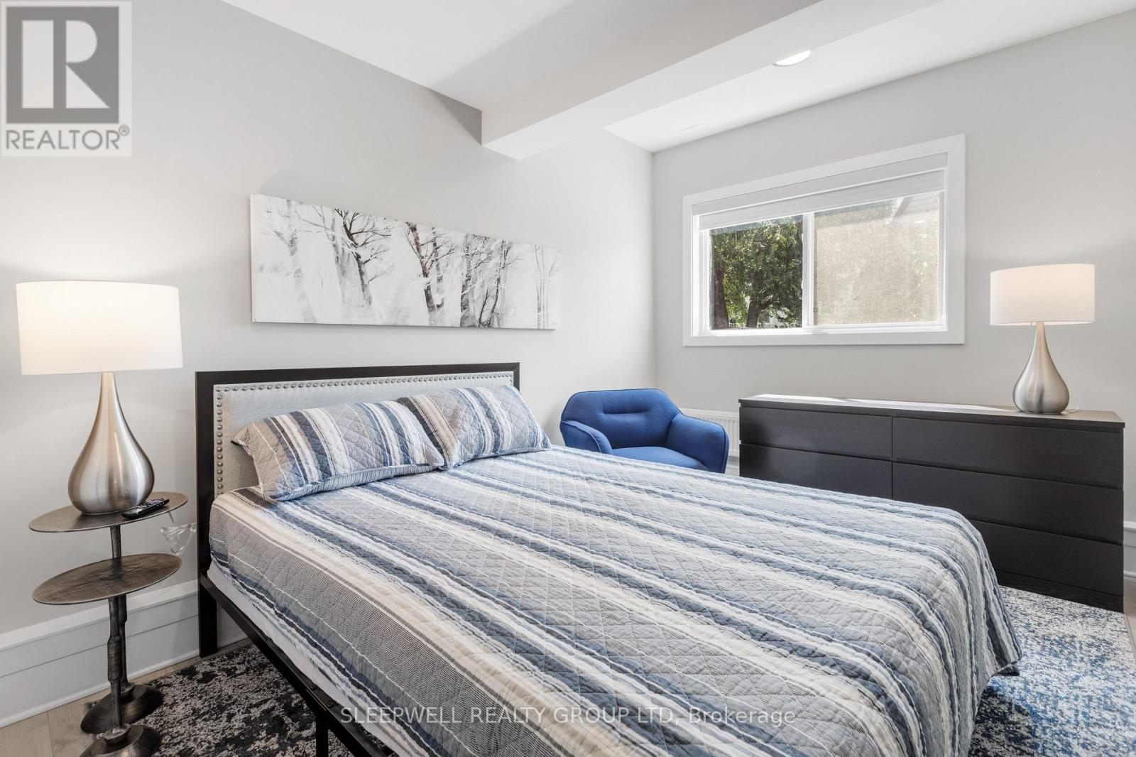 238 Carruthers Avenue, Ottawa, Ontario  K1Y 1N9 - Photo 15 - X12401668
