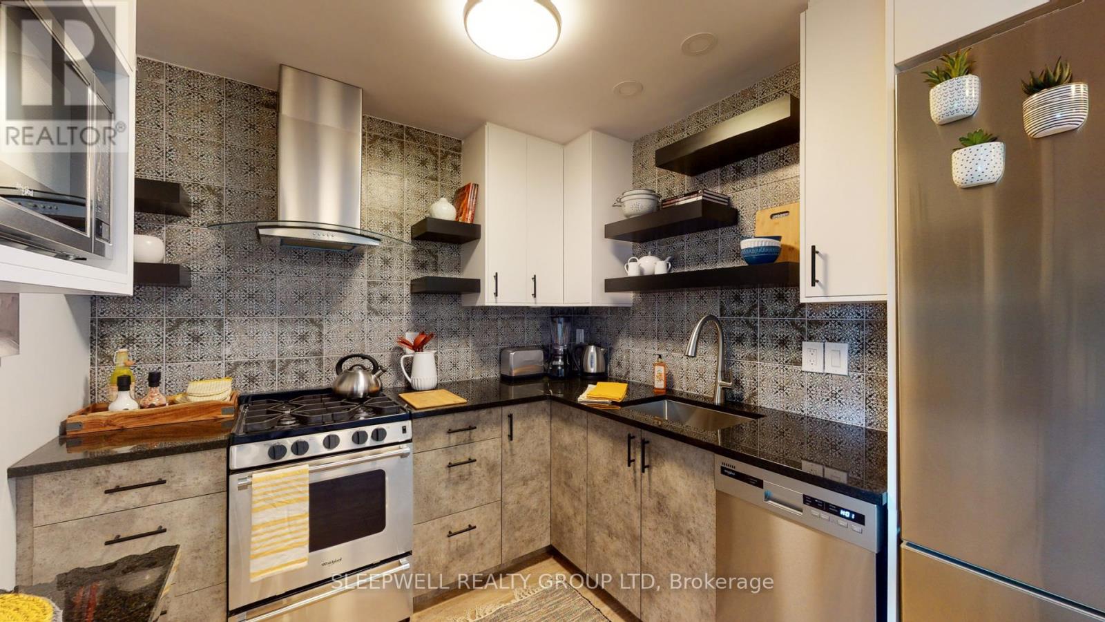 238 Carruthers Avenue, Ottawa, Ontario  K1Y 1N9 - Photo 27 - X12401668