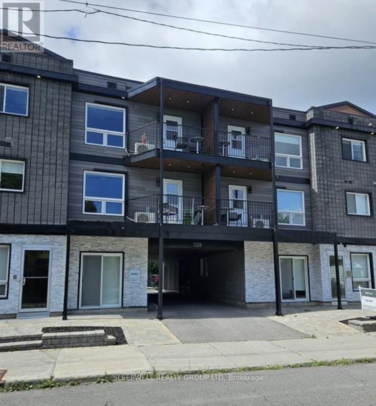 238 Carruthers Avenue, Ottawa, Ontario  K1Y 1N9 - Photo 35 - X12401668