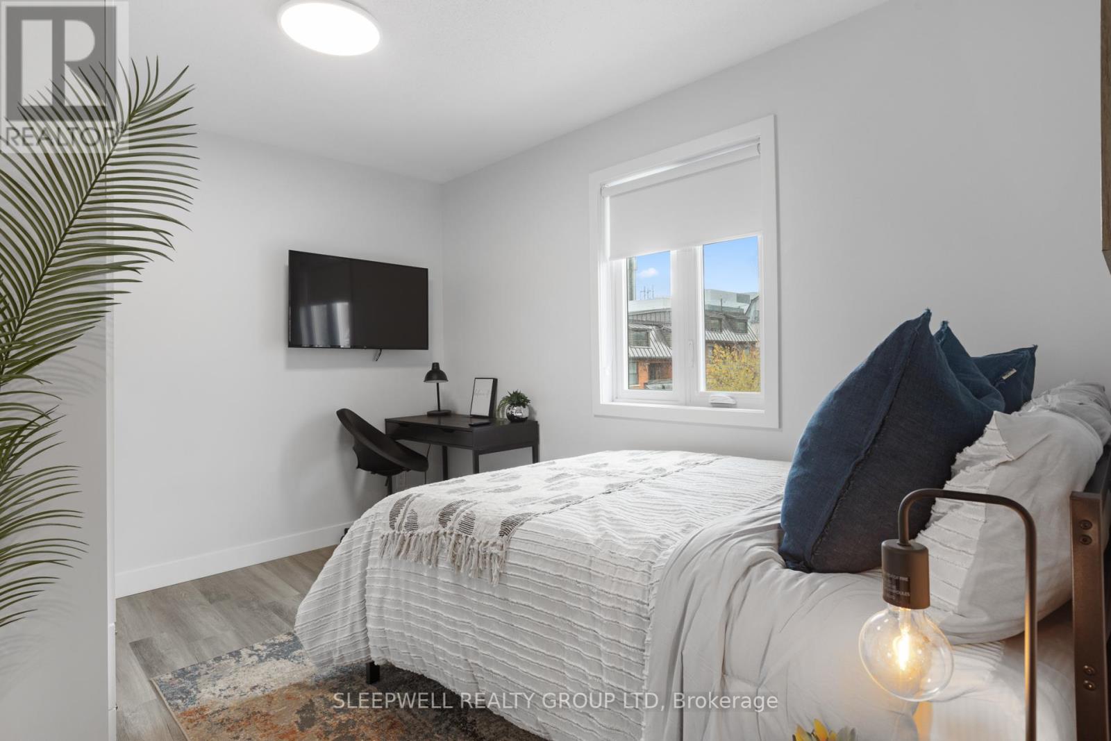 255 Somerset Street E, Ottawa, Ontario  K1N 6V5 - Photo 21 - X12401676