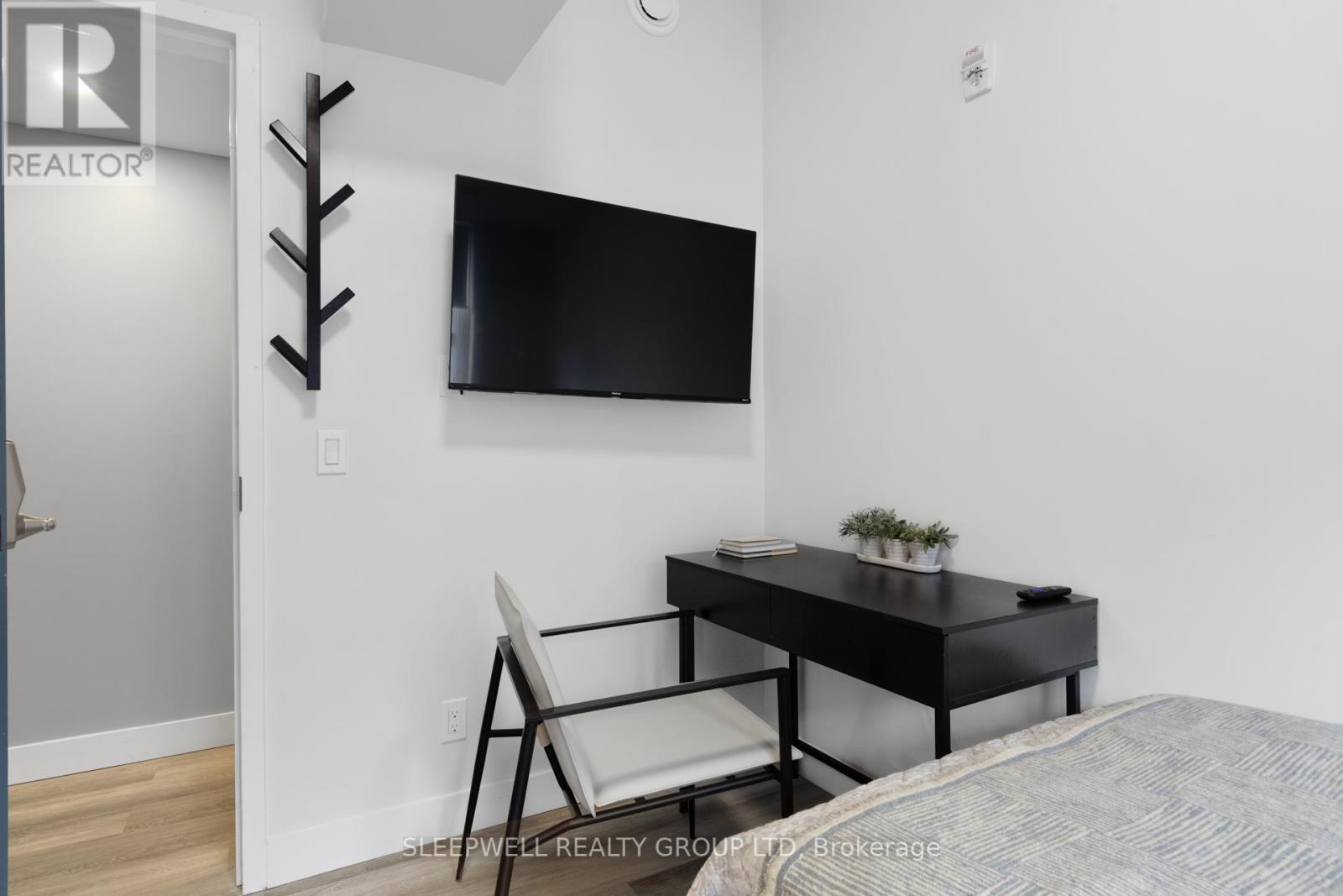 255 Somerset Street E, Ottawa, Ontario  K1N 6V5 - Photo 28 - X12401676