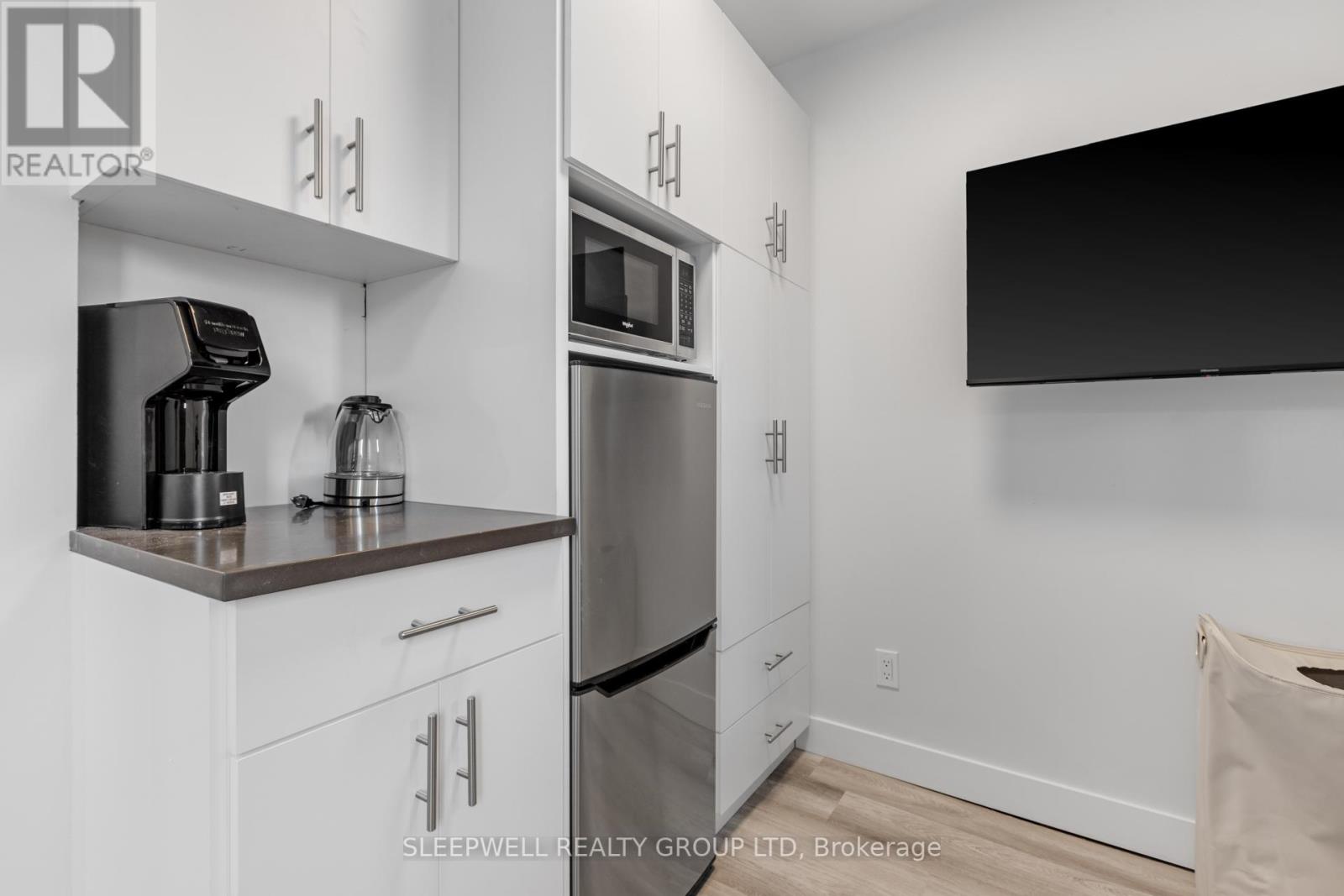255 Somerset Street E, Ottawa, Ontario  K1N 6V5 - Photo 35 - X12401676