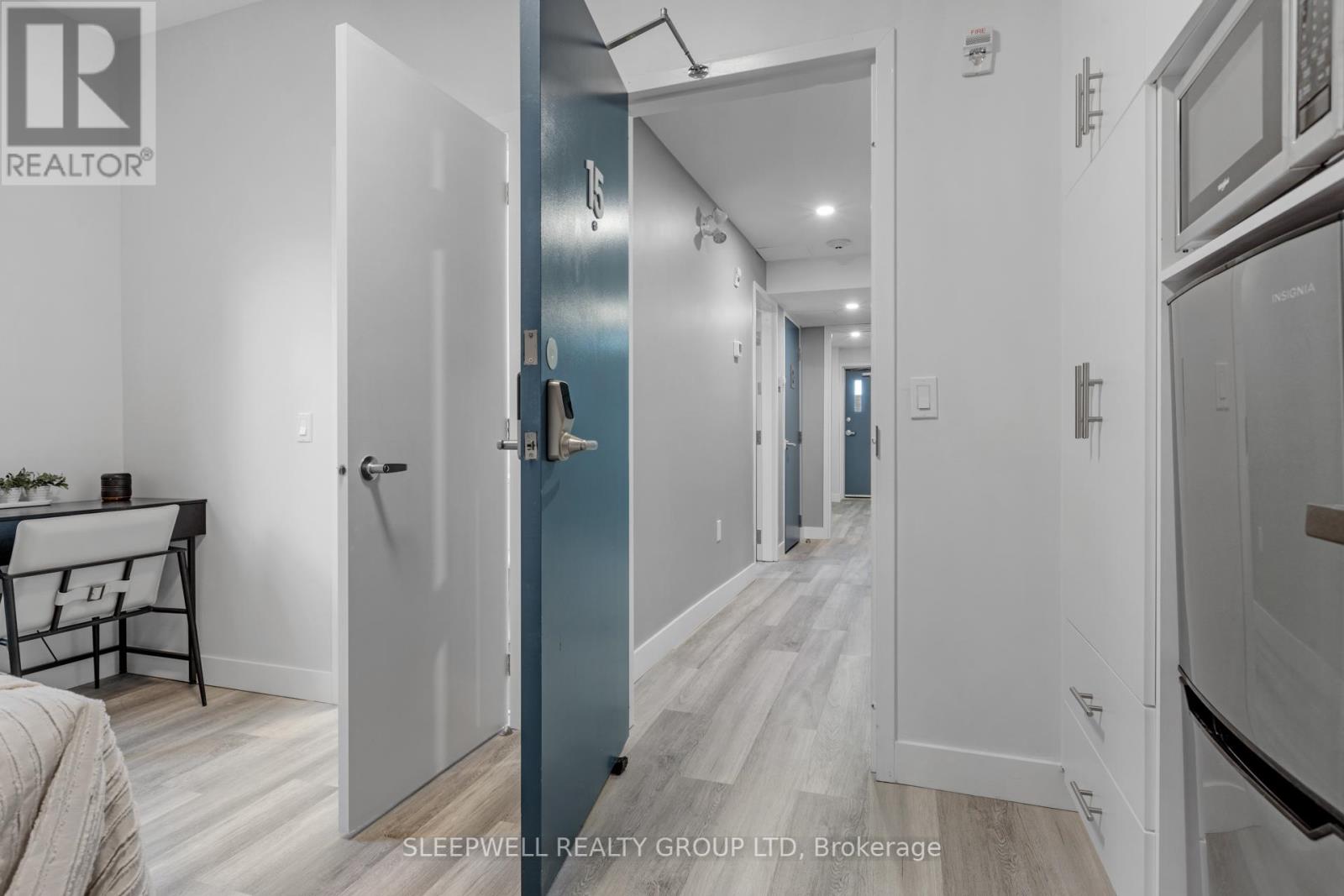 255 Somerset Street E, Ottawa, Ontario  K1N 6V5 - Photo 38 - X12401676