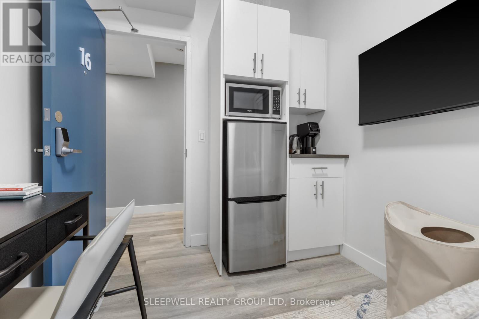 255 Somerset Street E, Ottawa, Ontario  K1N 6V5 - Photo 42 - X12401676