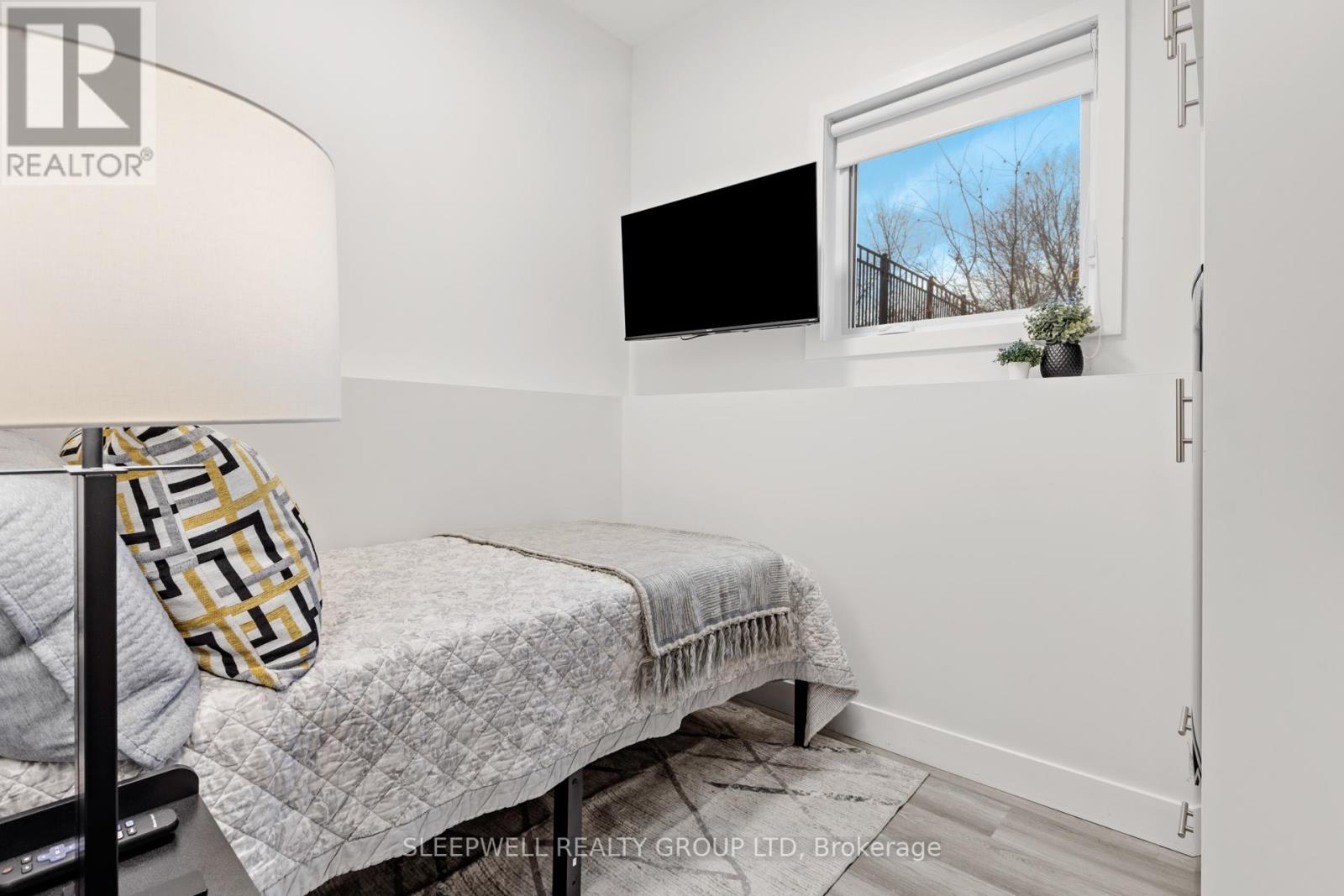 255 Somerset Street E, Ottawa, Ontario  K1N 6V5 - Photo 43 - X12401676