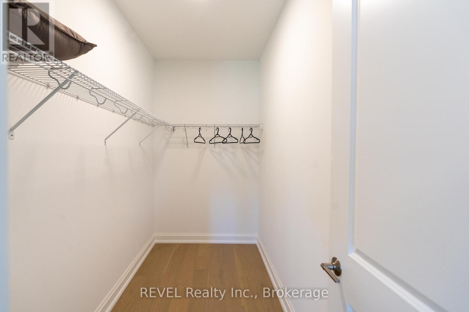 70e Seneca Drive, Fort Erie, Ontario  L2A 1C2 - Photo 28 - X12401661