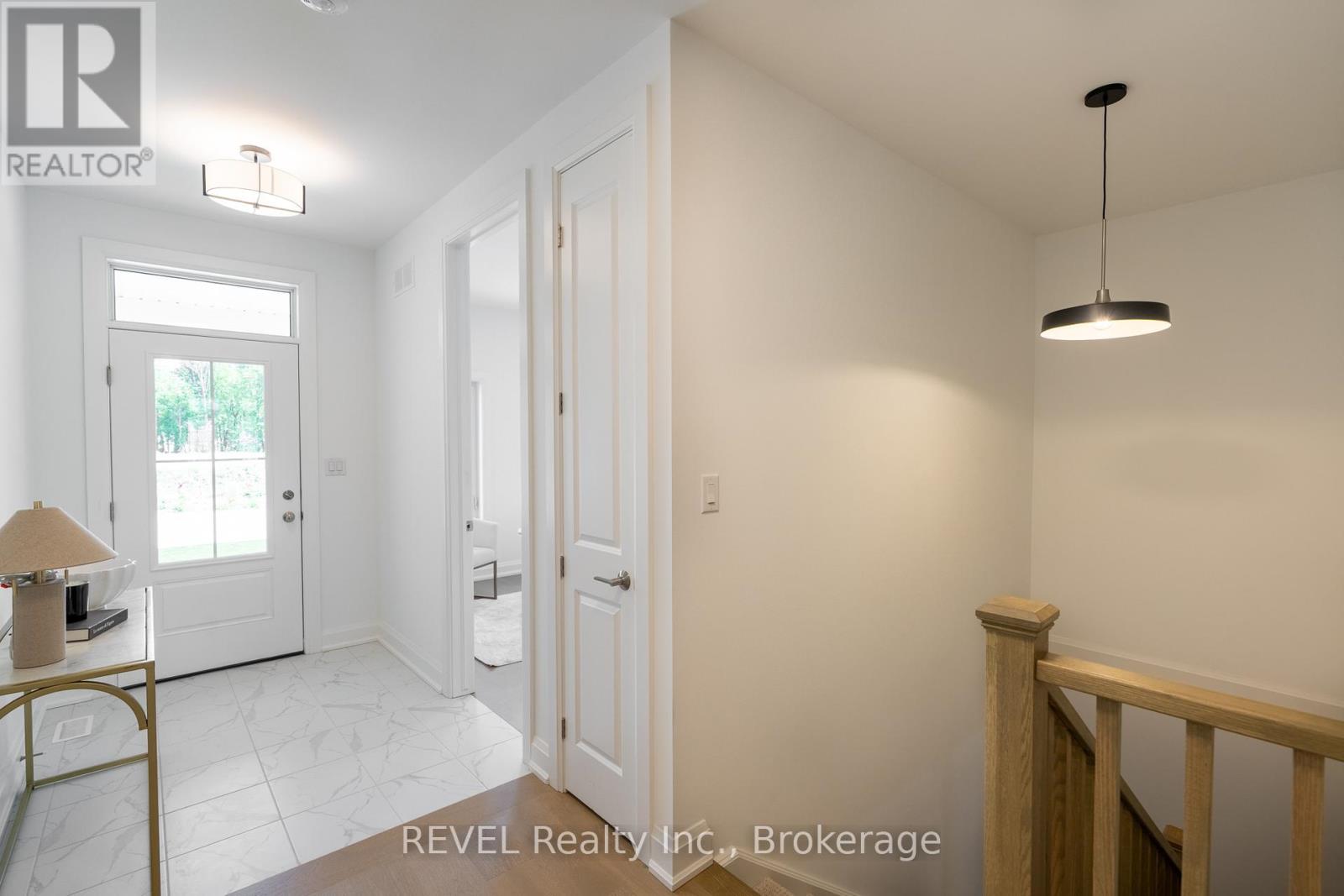 70e Seneca Drive, Fort Erie, Ontario  L2A 1C2 - Photo 30 - X12401661