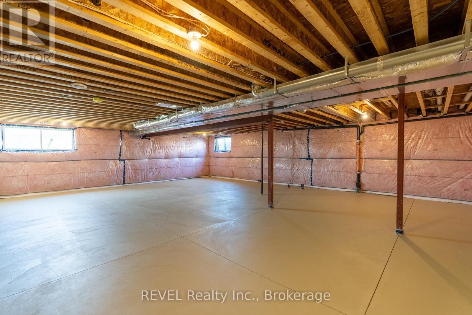 70b Seneca Drive, Fort Erie, Ontario  L2A 1C2 - Photo 32 - X12401674