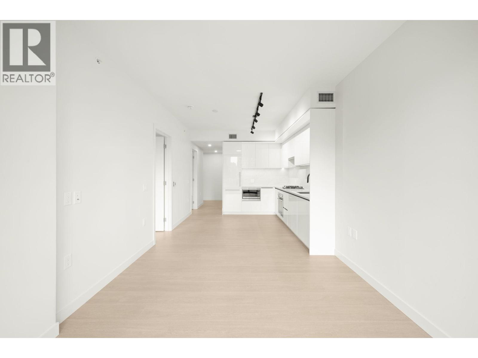 201 5987 Wilson Avenue, Burnaby, British Columbia  V5H 2R3 - Photo 6 - R3047243