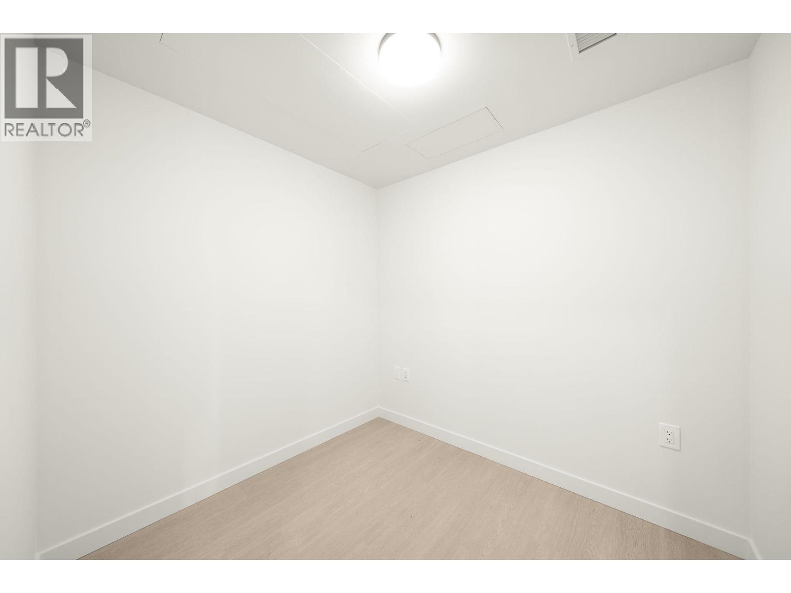 201 5987 Wilson Avenue, Burnaby, British Columbia  V5H 2R3 - Photo 7 - R3047243