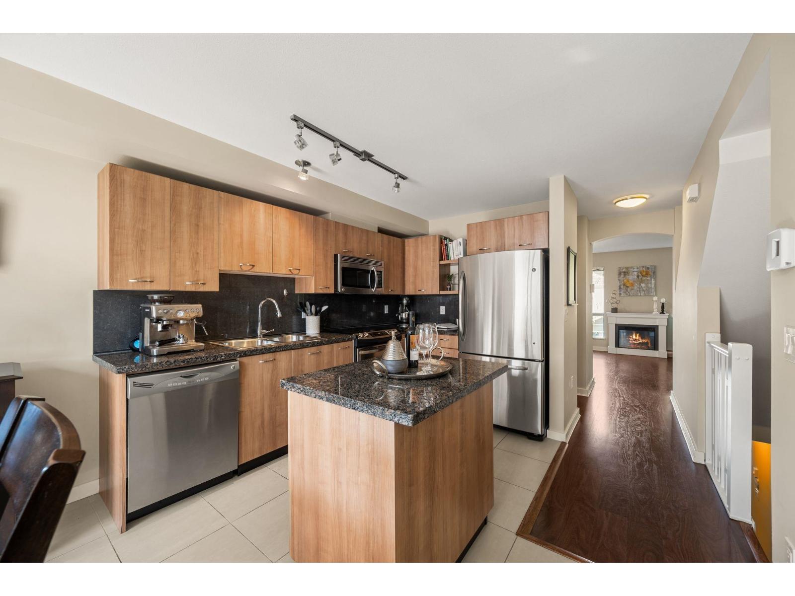 148 6671 121 Street, Surrey, British Columbia  V3W 1T9 - Photo 6 - R3047436