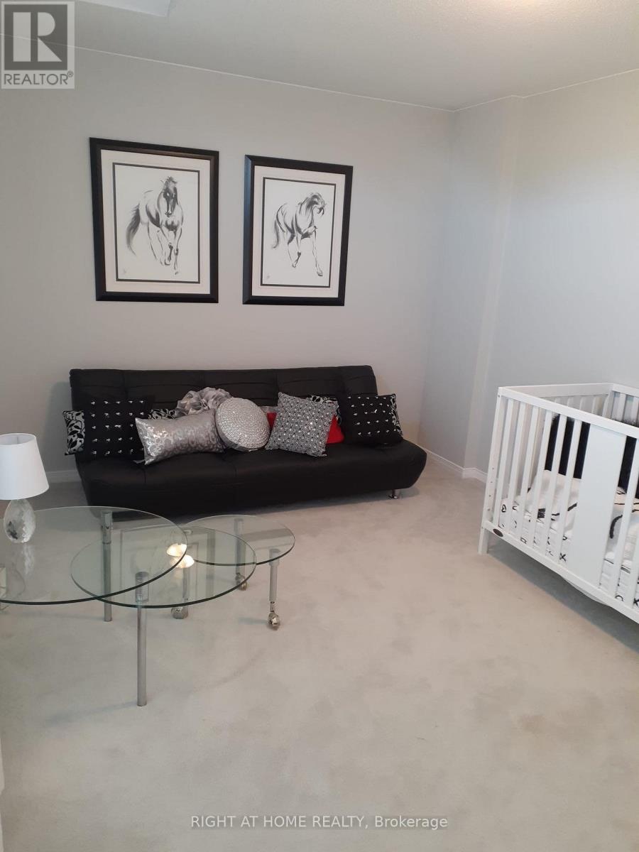 84 Verdi Road, Richmond Hill, Ontario  L4E 4P6 - Photo 14 - N12395854