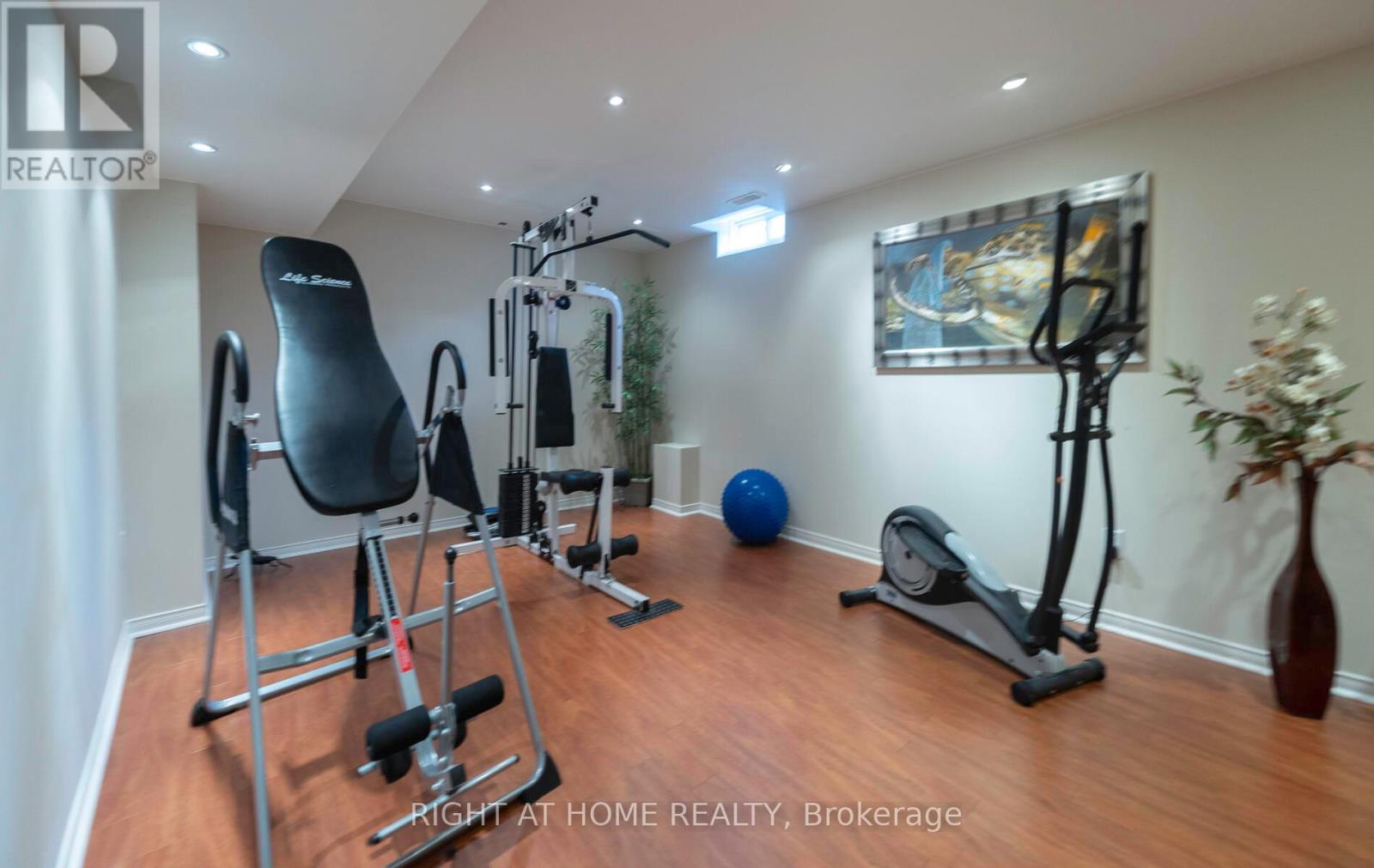 84 Verdi Road, Richmond Hill, Ontario  L4E 4P6 - Photo 20 - N12395854