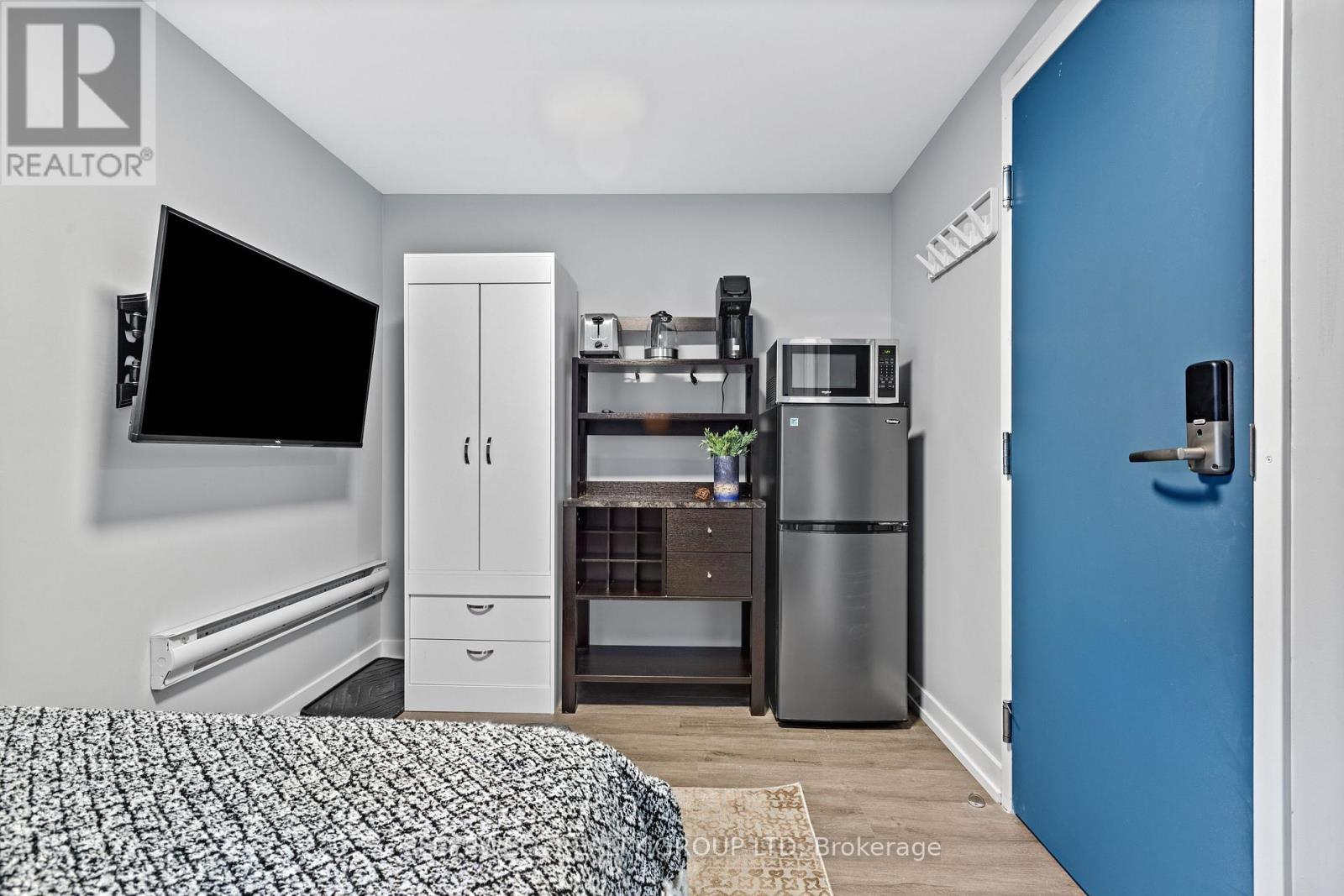 146-160 Osgoode Street, Ottawa, Ontario  K1N 6S6 - Photo 5 - X12401678
