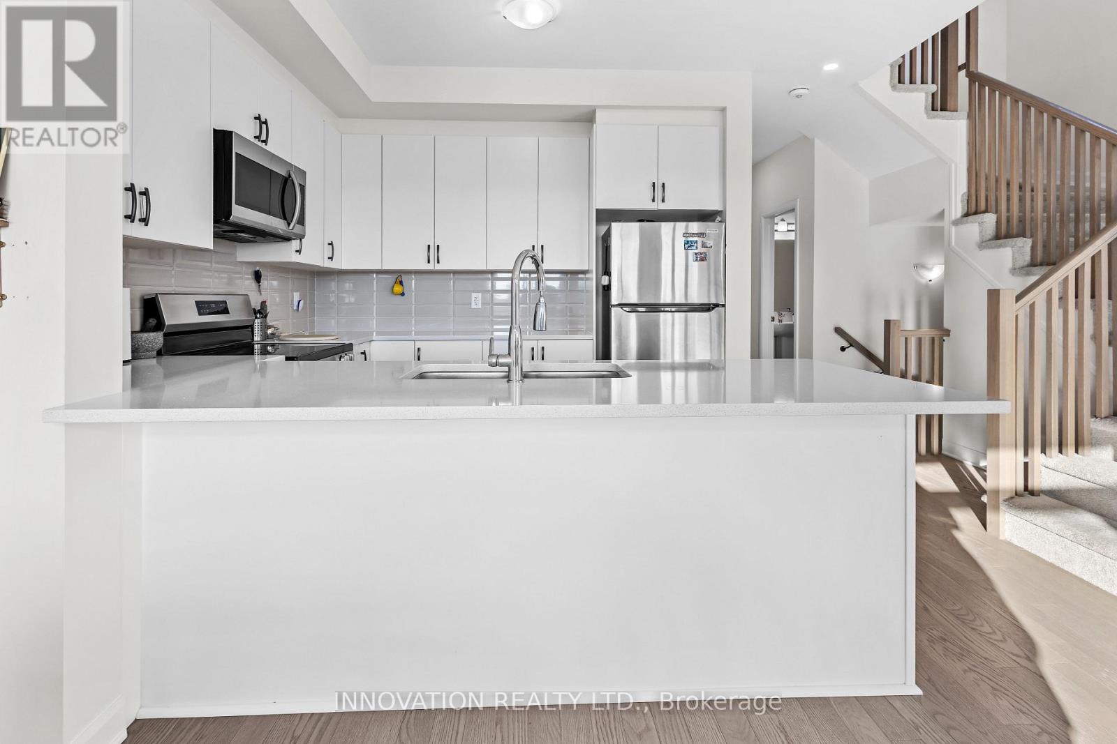 322 Gisborne Place, Ottawa, Ontario  K2W 0L2 - Photo 6 - X12401692