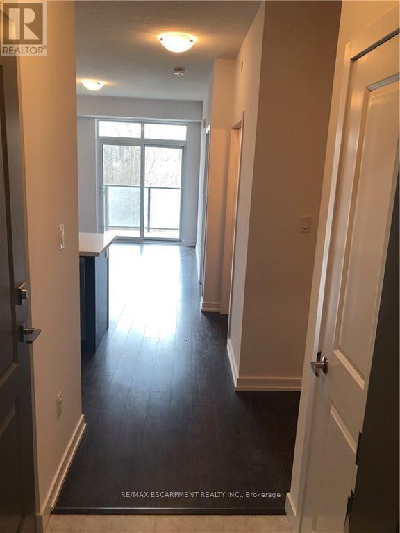 219 - 125 Shoreview Place, Hamilton, Ontario  L8E 0K3 - Photo 11 - X12401659