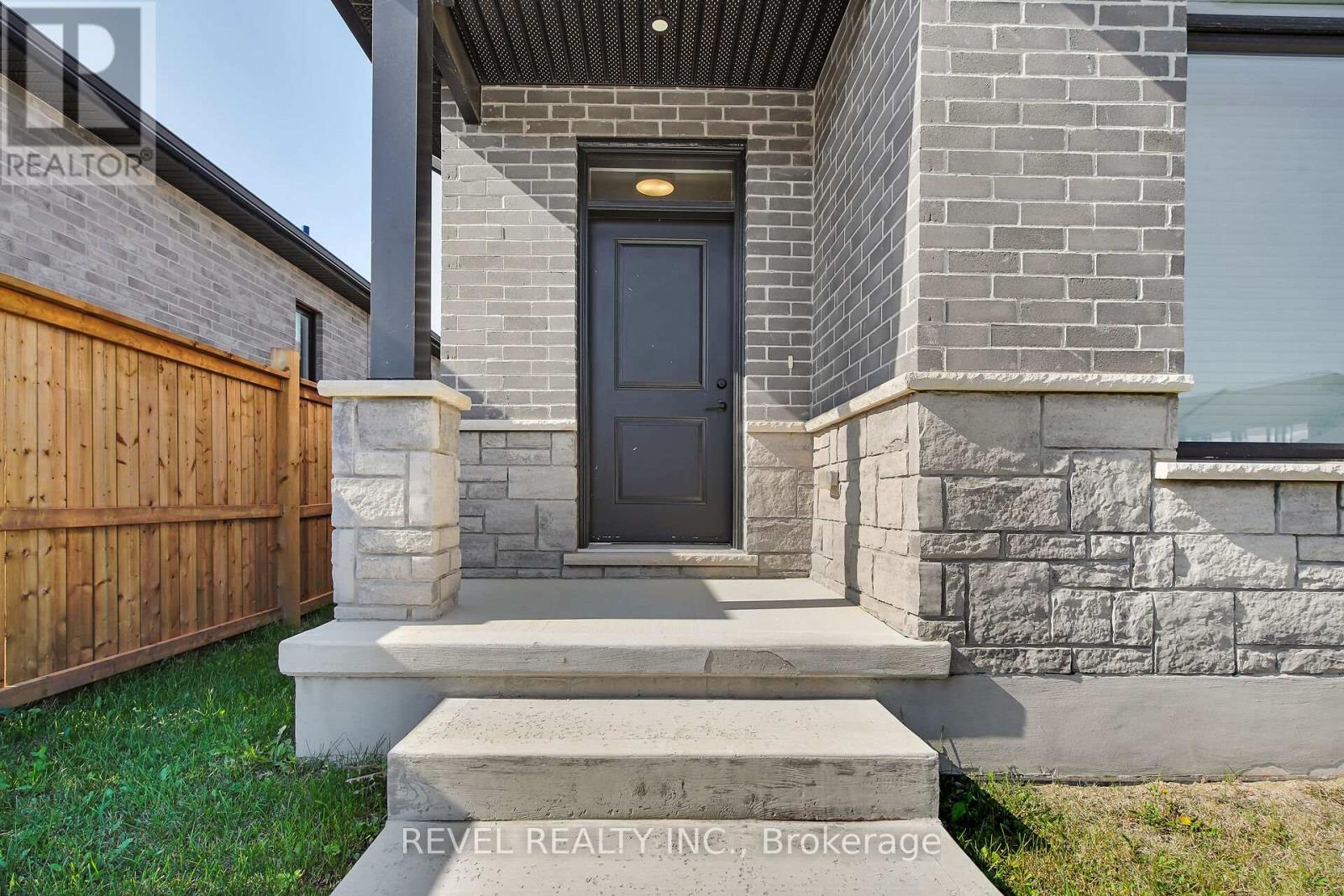 21 - 383 Daventry Way, Middlesex Centre, Ontario  N0L 1R0 - Photo 31 - X12401669