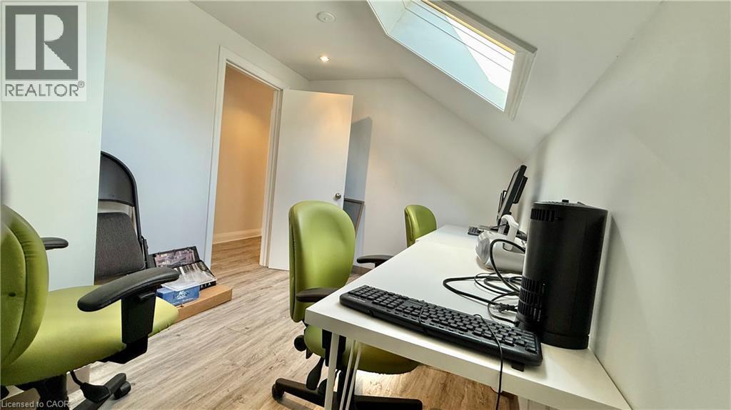 74 Queen Street N Unit# B, Kitchener, Ontario  N2H 2H3 - Photo 12 - 40769324