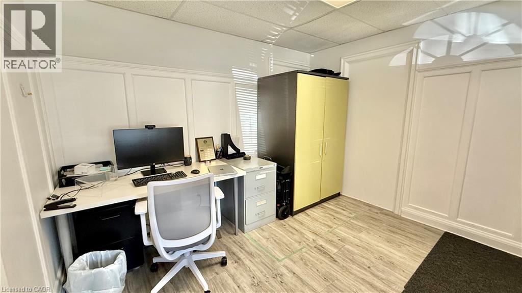 74 Queen Street N Unit# B, Kitchener, Ontario  N2H 2H3 - Photo 38 - 40769324