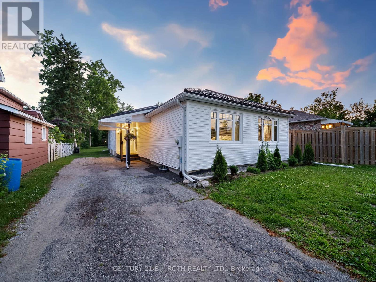 445 PETER STREET N, Orillia, Ontario