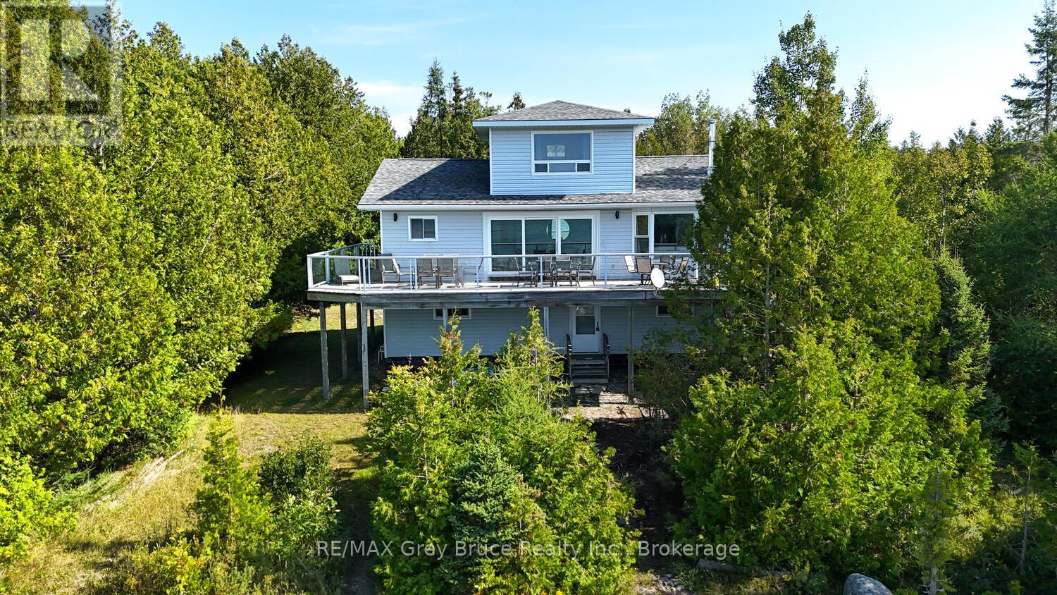 952 Dorcas Bay Road, Northern Bruce Peninsula, Ontario  N0H 2R0 - Photo 15 - X12401710