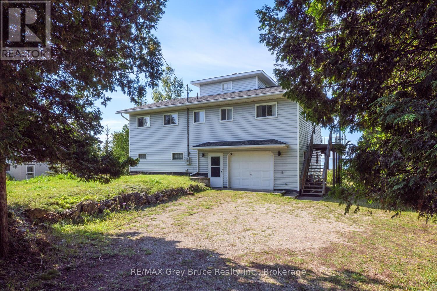 952 Dorcas Bay Road, Northern Bruce Peninsula, Ontario  N0H 2R0 - Photo 17 - X12401710