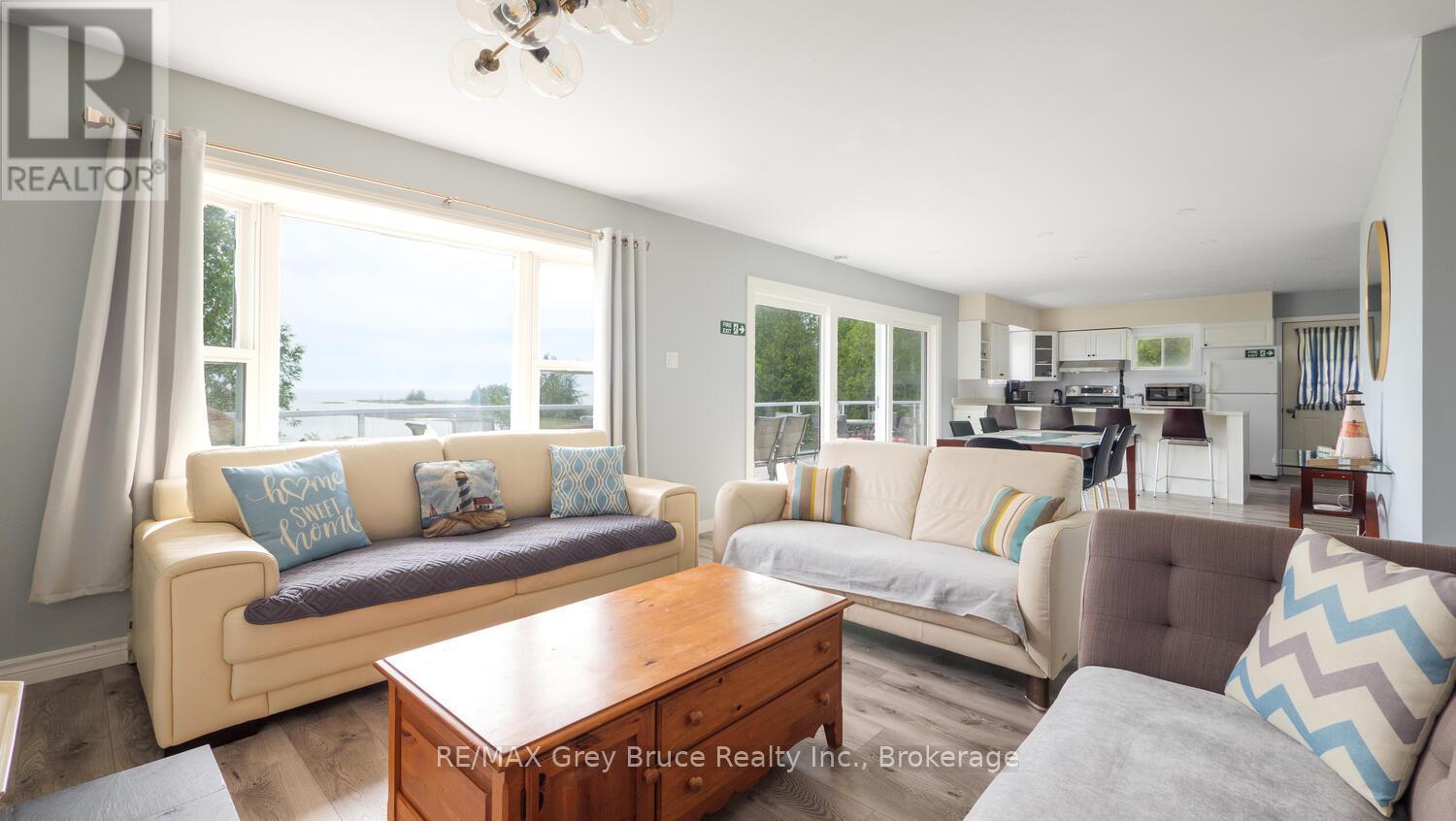 952 Dorcas Bay Road, Northern Bruce Peninsula, Ontario  N0H 2R0 - Photo 4 - X12401710