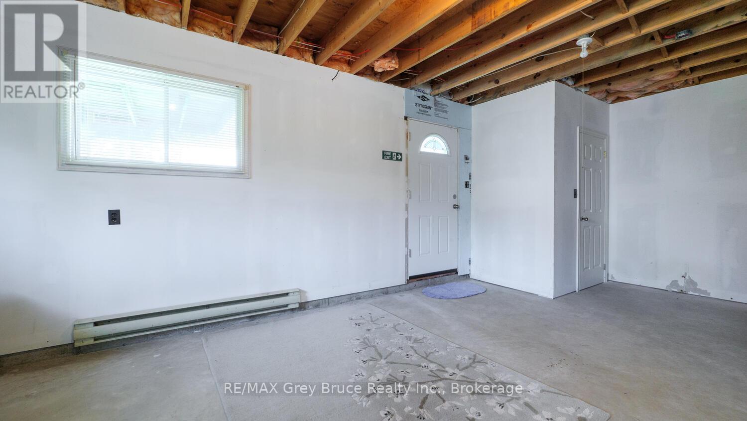 952 Dorcas Bay Road, Northern Bruce Peninsula, Ontario  N0H 2R0 - Photo 48 - X12401710