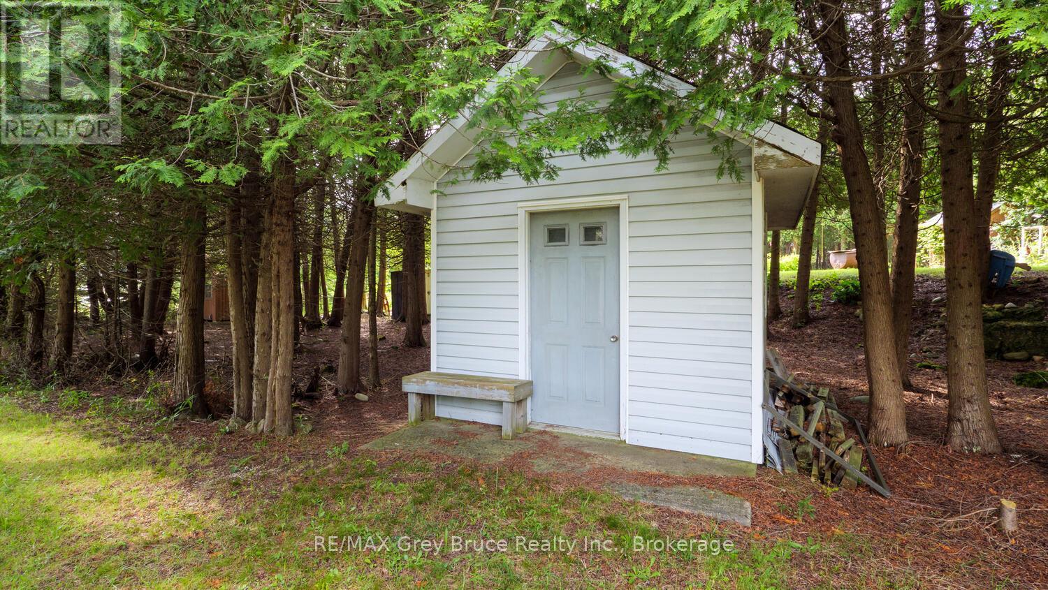952 Dorcas Bay Road, Northern Bruce Peninsula, Ontario  N0H 2R0 - Photo 49 - X12401710