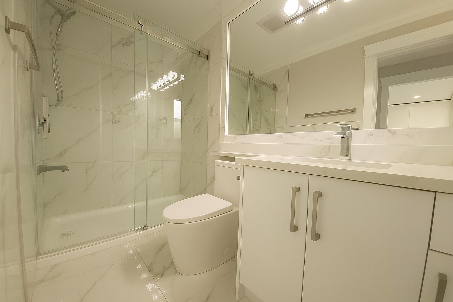 33996 Barker Court, Mission, British Columbia  V2V 6B2 - Photo 6 - R3046855