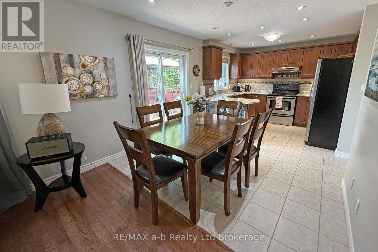 501 Tatham Boulevard, Woodstock, Ontario  N4T 0A7 - Photo 14 - X12401699