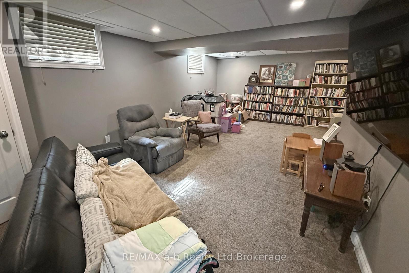 501 Tatham Boulevard, Woodstock, Ontario  N4T 0A7 - Photo 31 - X12401699