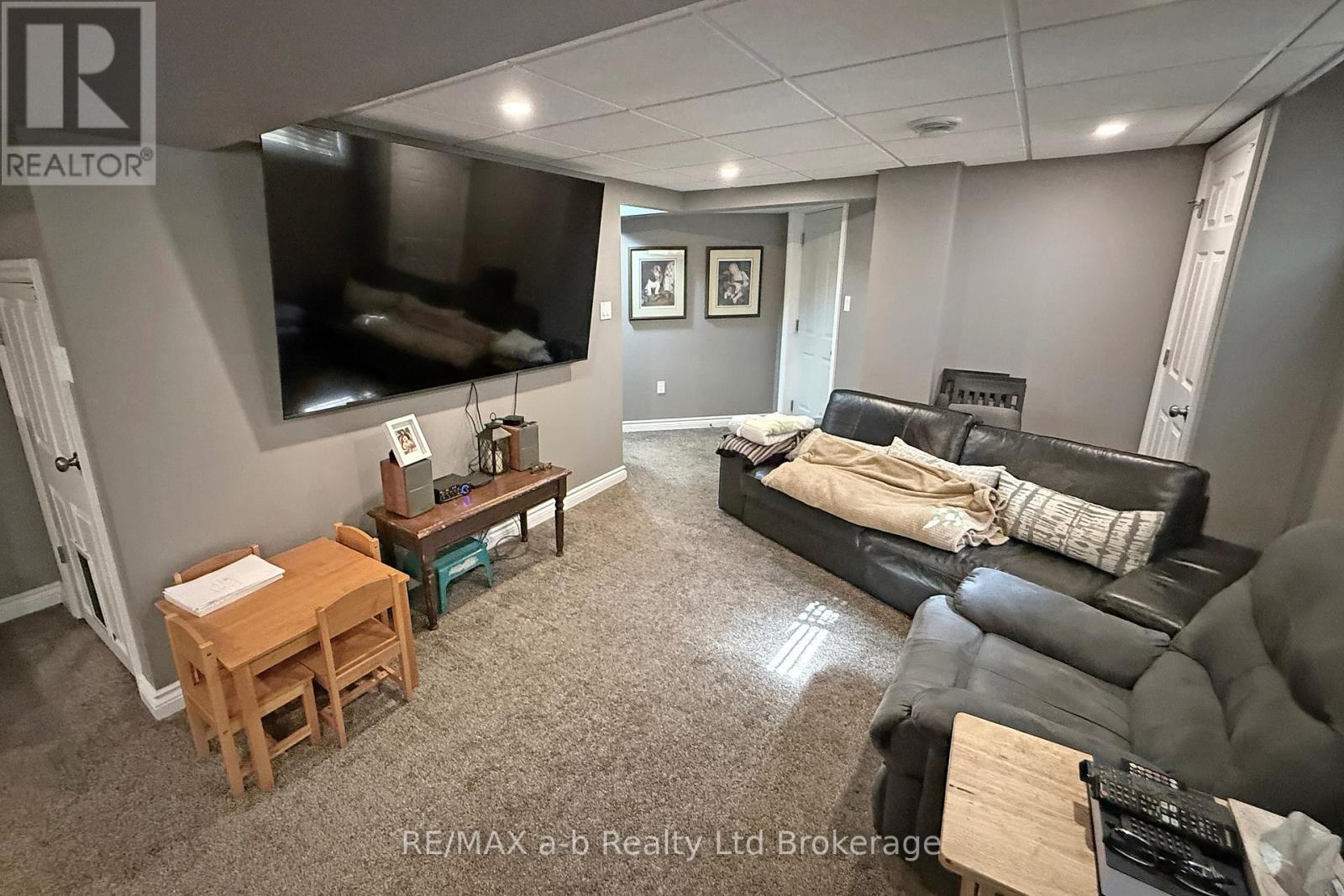 501 Tatham Boulevard, Woodstock, Ontario  N4T 0A7 - Photo 32 - X12401699