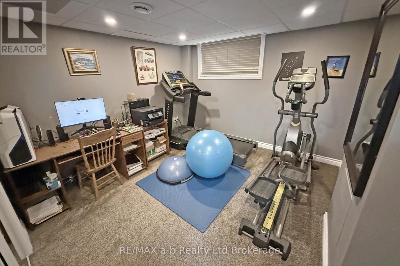 501 Tatham Boulevard, Woodstock, Ontario  N4T 0A7 - Photo 33 - X12401699