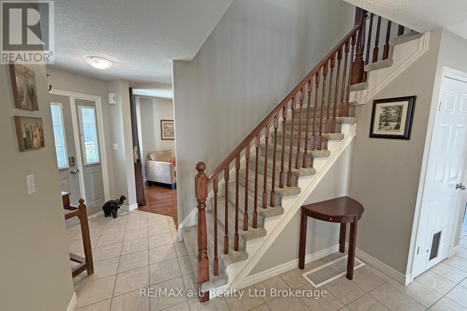 501 Tatham Boulevard, Woodstock, Ontario  N4T 0A7 - Photo 7 - X12401699