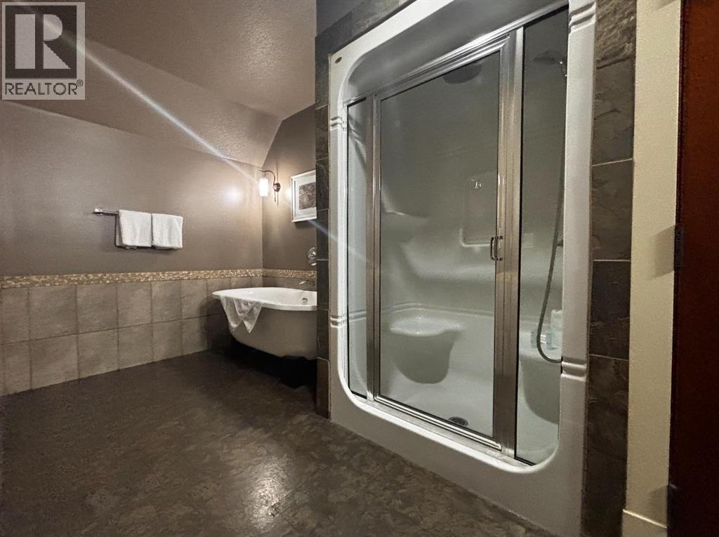 413j, 173 Kananaskis Way, Canmore, Alberta  T1W 0A3 - Photo 16 - A2256478