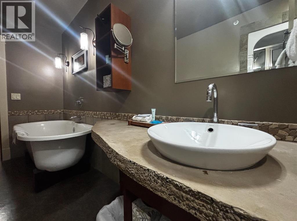 413j, 173 Kananaskis Way, Canmore, Alberta  T1W 0A3 - Photo 19 - A2256478
