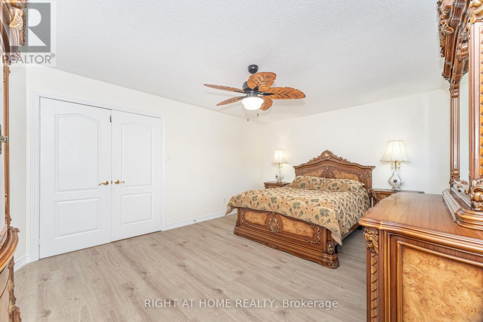2 Melrose Gardens, Brampton (Snelgrove), Ontario  L7A 1J7 - Photo 28 - W12401704