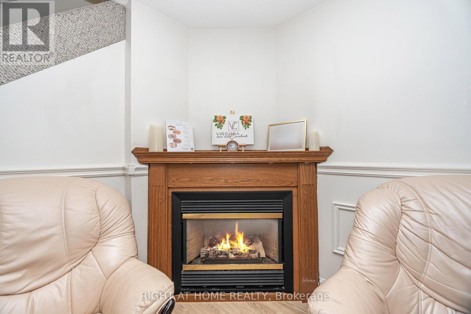 2 Melrose Gardens, Brampton (Snelgrove), Ontario  L7A 1J7 - Photo 43 - W12401704