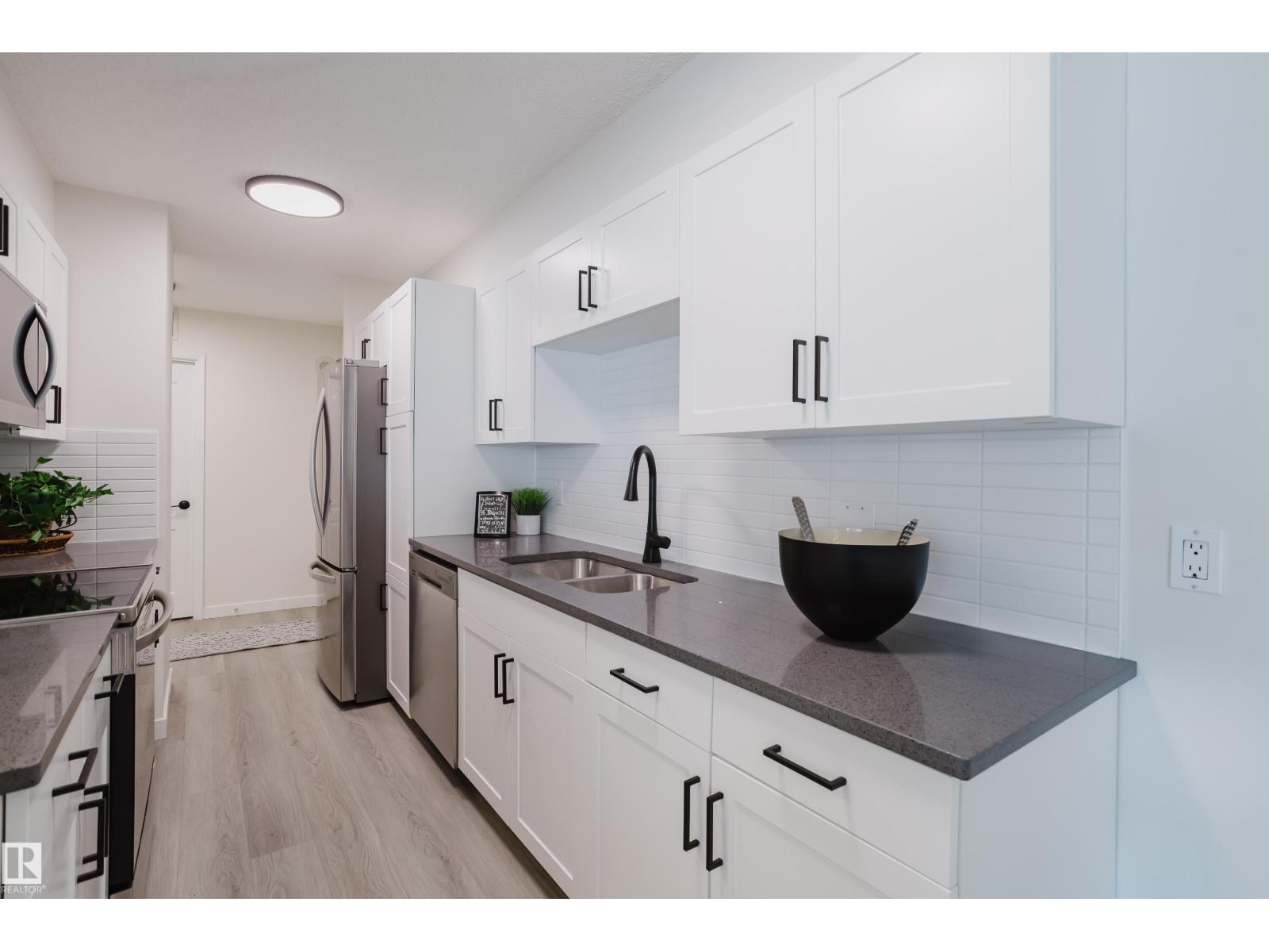 #304 10130 114 St Nw, Edmonton, Alberta  T5K 2S6 - Photo 15 - E4457635