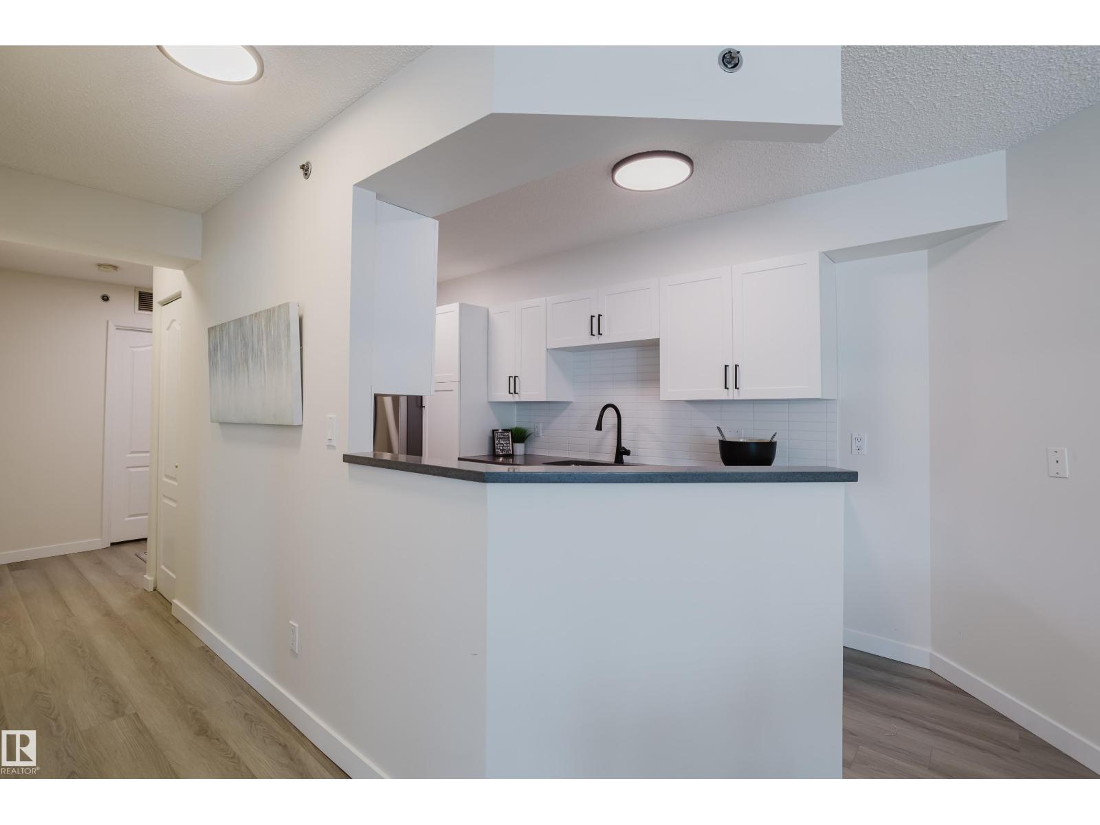 #304 10130 114 St Nw, Edmonton, Alberta  T5K 2S6 - Photo 17 - E4457635