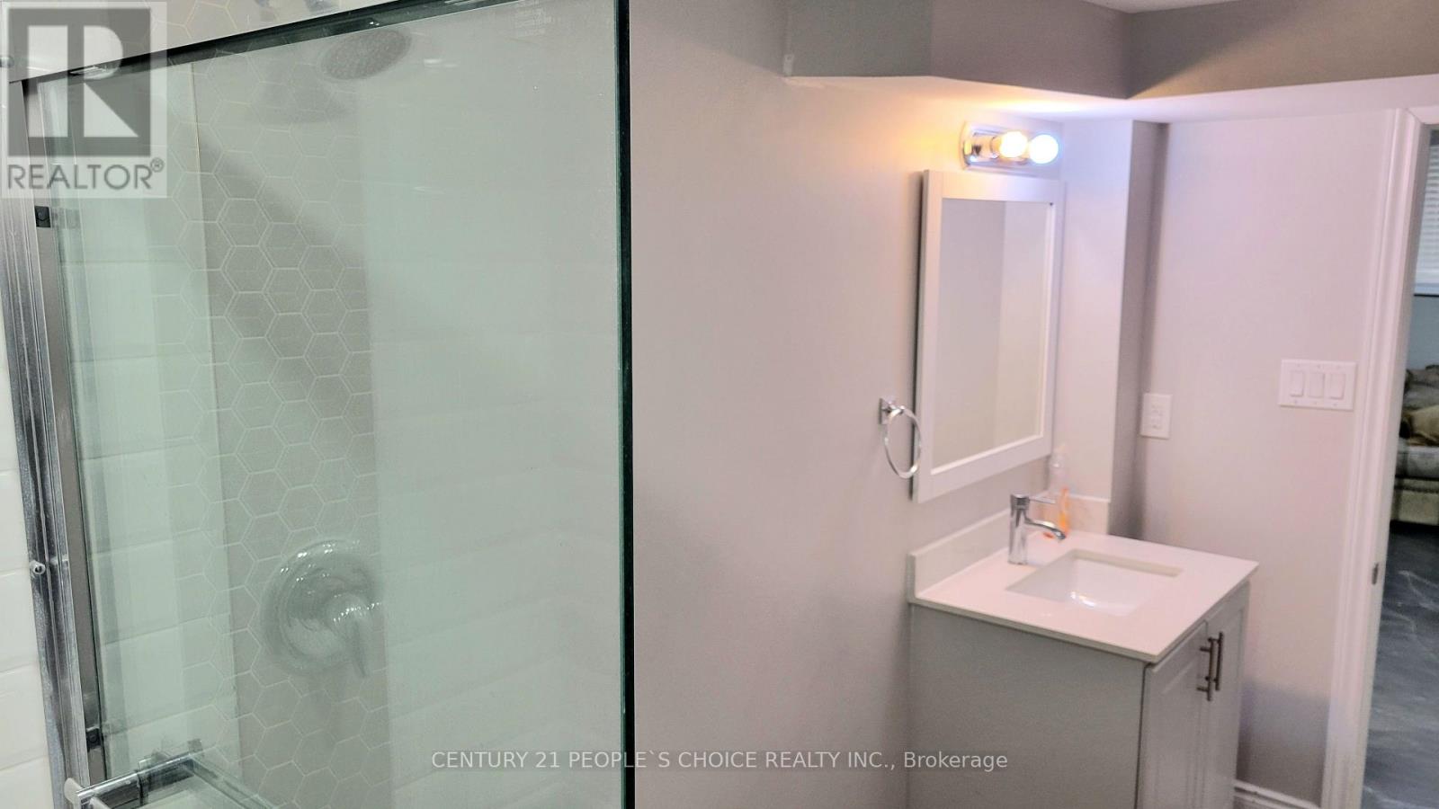 Bsmt - 33 Boathouse Road, Brampton, Ontario  L7A 5B5 - Photo 14 - W12375254