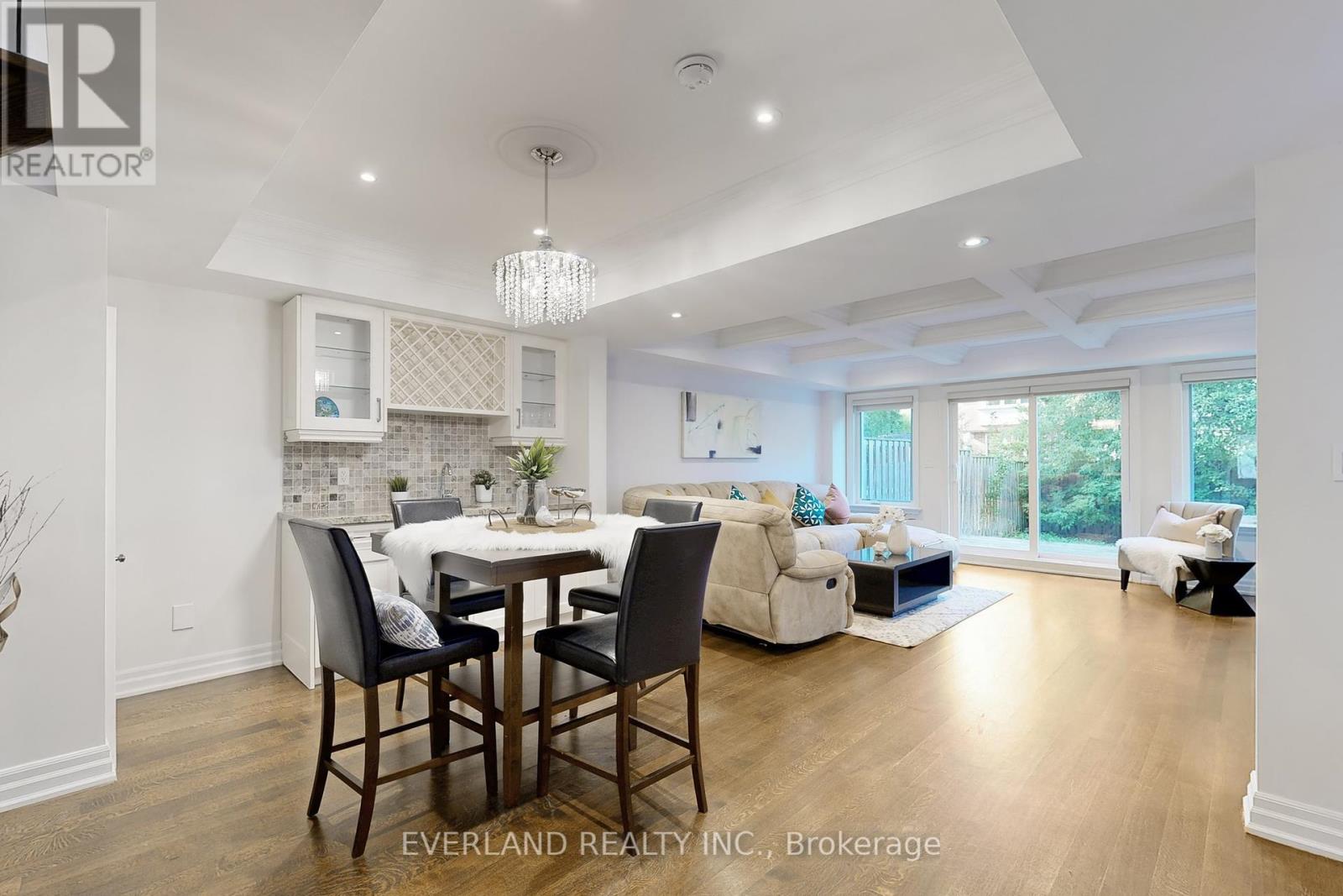 160b Finch Avenue E, Toronto, Ontario  M2N 4R9 - Photo 6 - C12401732
