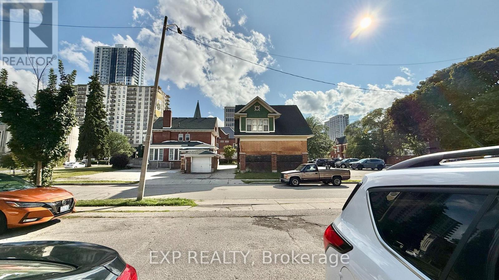 74 Queen Street N, Kitchener, Ontario  N2H 2H3 - Photo 1 - X12401718