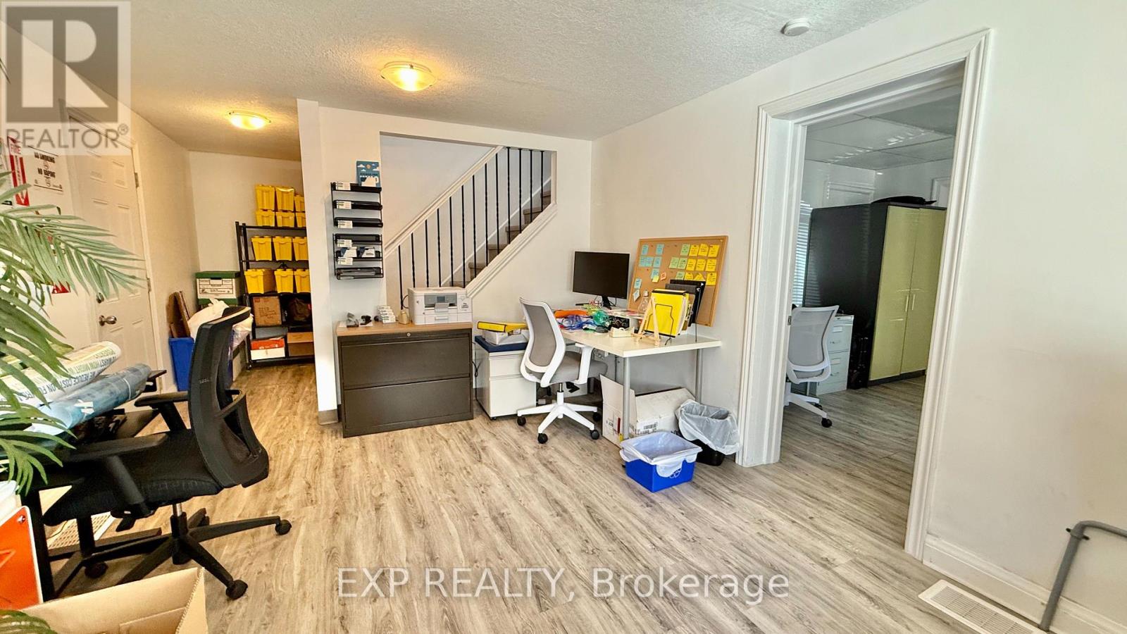 74 Queen Street N, Kitchener, Ontario  N2H 2H3 - Photo 29 - X12401718