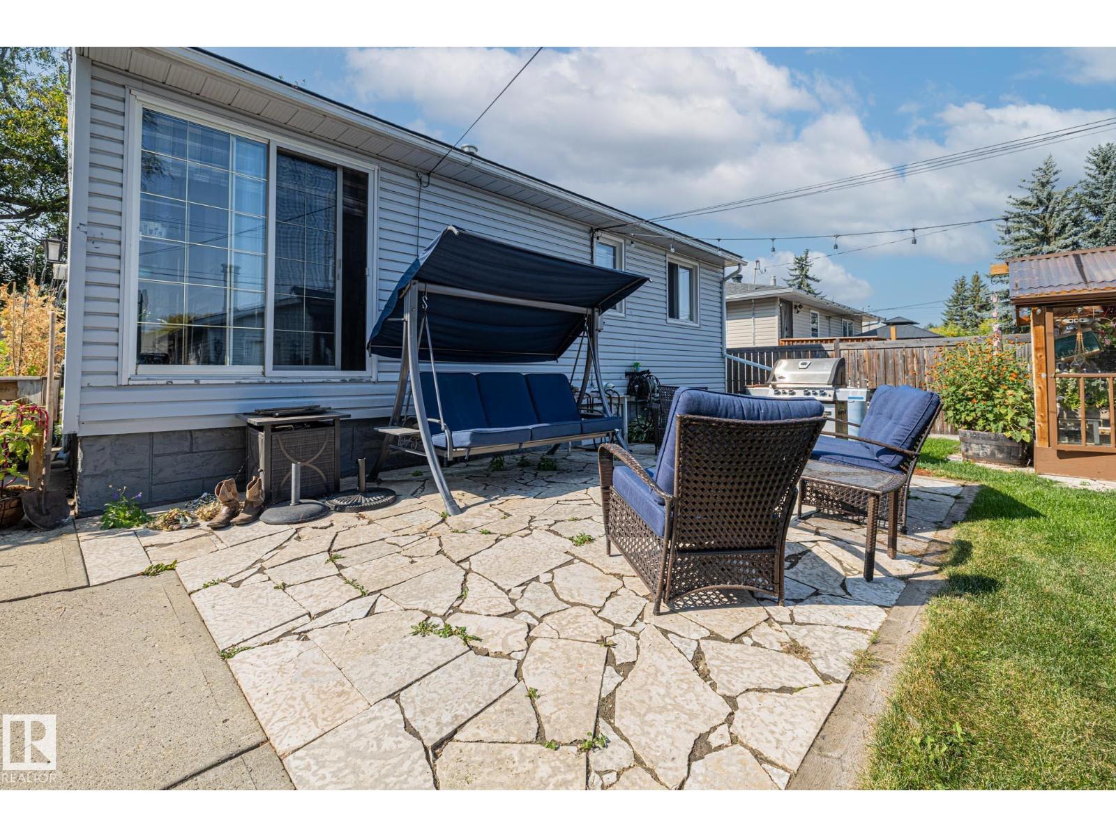 9135 155 St Nw, Edmonton, Alberta  T5R 1W6 - Photo 24 - E4457643